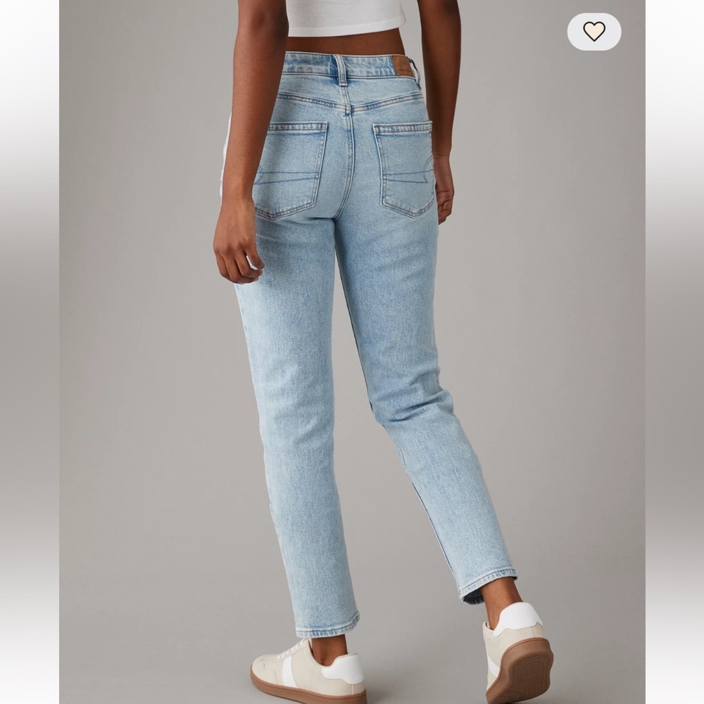 American Eagle Outfitters Mom Straight Leg Jeans - Picture 2 of 6